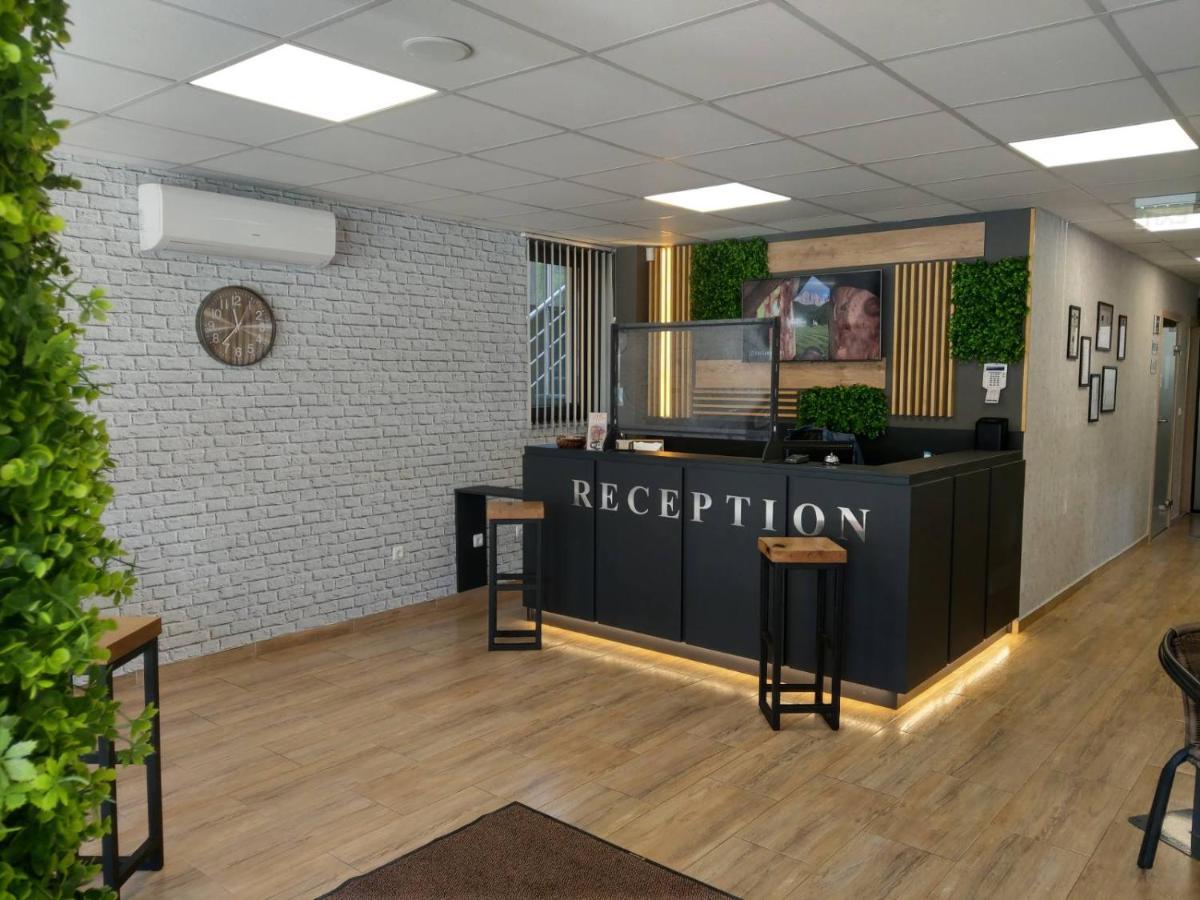 סופיה Apart Hotel Rosen מראה חיצוני תמונה