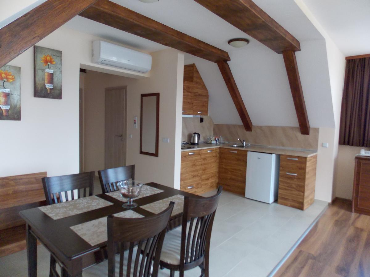 סופיה Apart Hotel Rosen מראה חיצוני תמונה