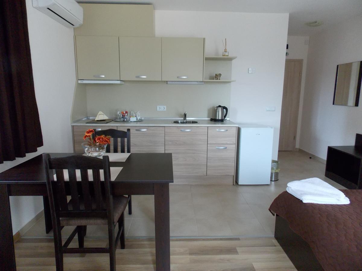 סופיה Apart Hotel Rosen מראה חיצוני תמונה