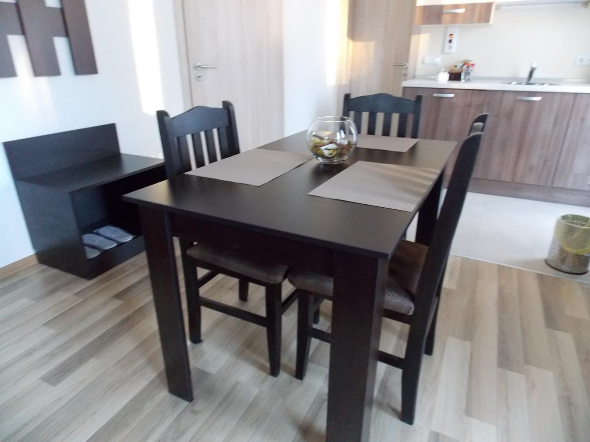 סופיה Apart Hotel Rosen מראה חיצוני תמונה