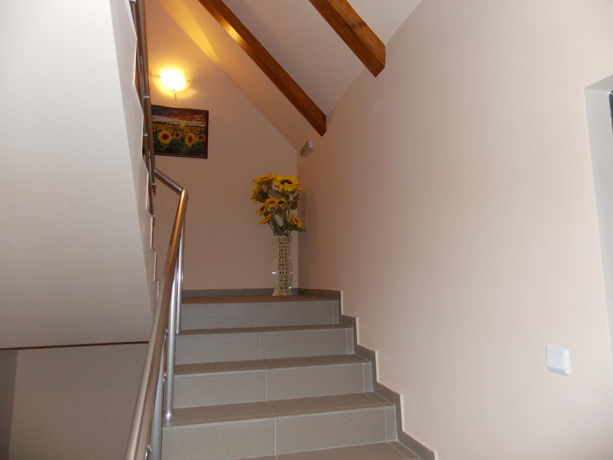 סופיה Apart Hotel Rosen מראה חיצוני תמונה