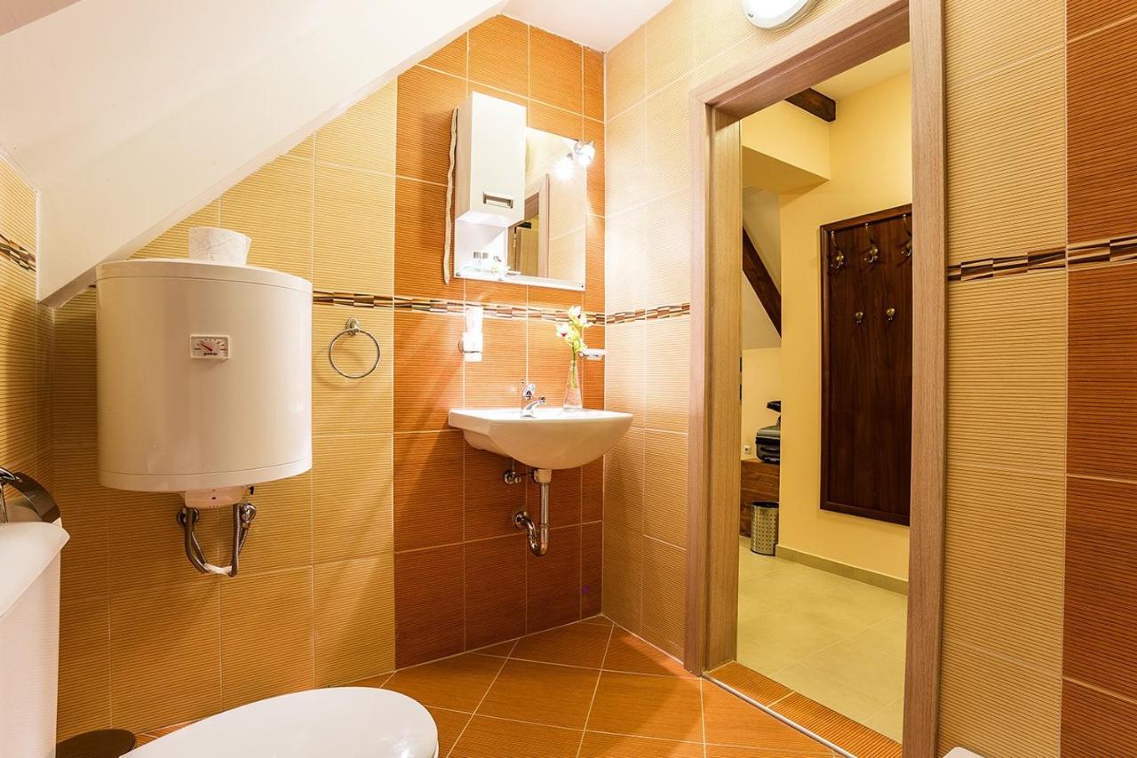 סופיה Apart Hotel Rosen מראה חיצוני תמונה